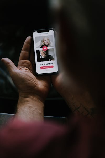 Edarling : une plateforme sérieuse pour vos rencontres durables